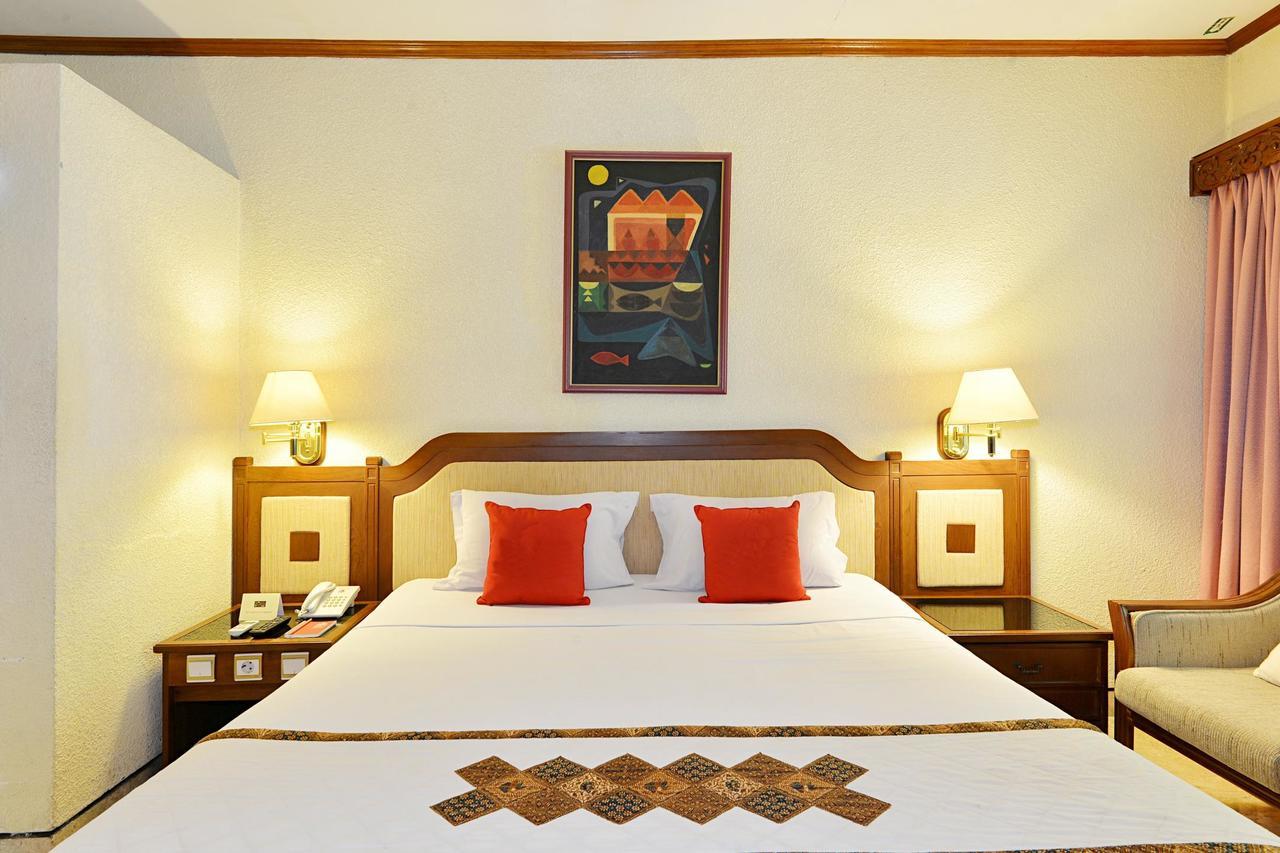 Puri Artha Hotel Γιογκιακάρτα Εξωτερικό φωτογραφία