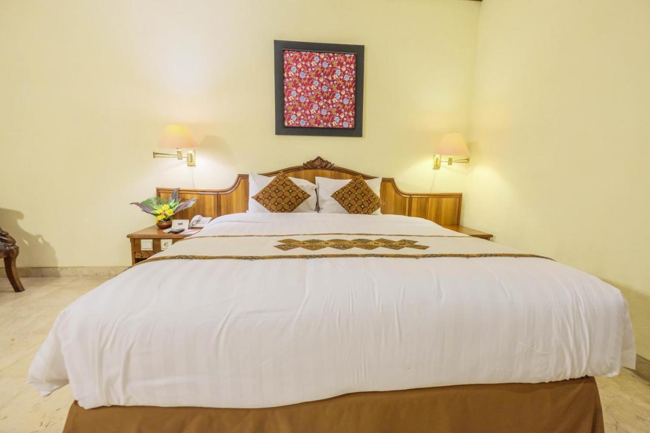 Puri Artha Hotel Γιογκιακάρτα Εξωτερικό φωτογραφία