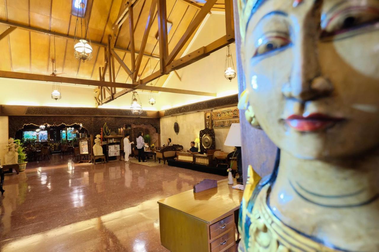Puri Artha Hotel Γιογκιακάρτα Εξωτερικό φωτογραφία
