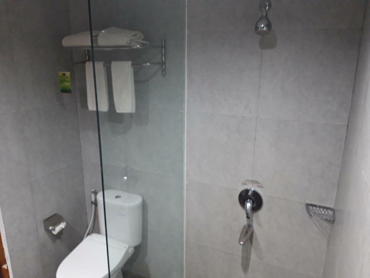 Puri Artha Hotel Γιογκιακάρτα Εξωτερικό φωτογραφία