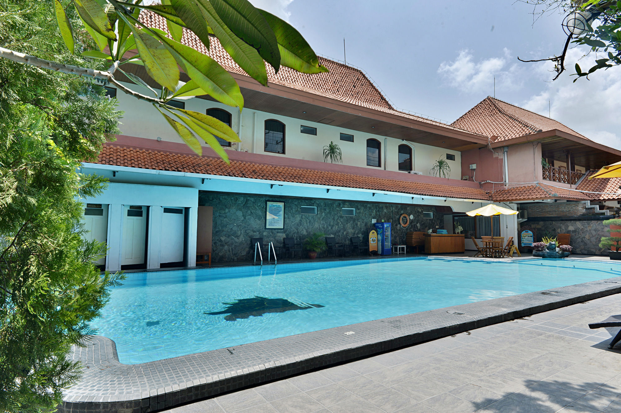 Puri Artha Hotel Γιογκιακάρτα Εξωτερικό φωτογραφία