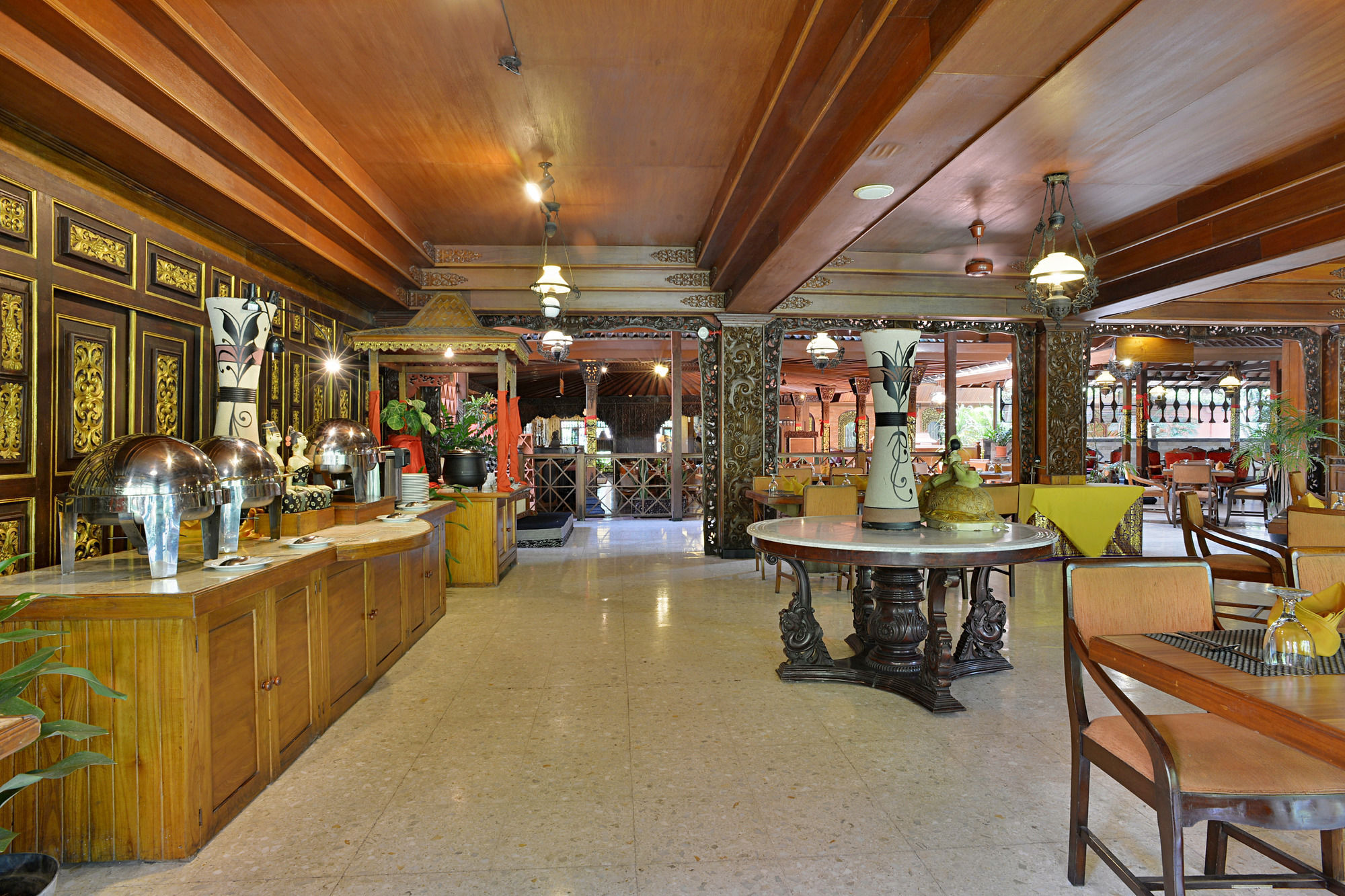 Puri Artha Hotel Γιογκιακάρτα Εξωτερικό φωτογραφία